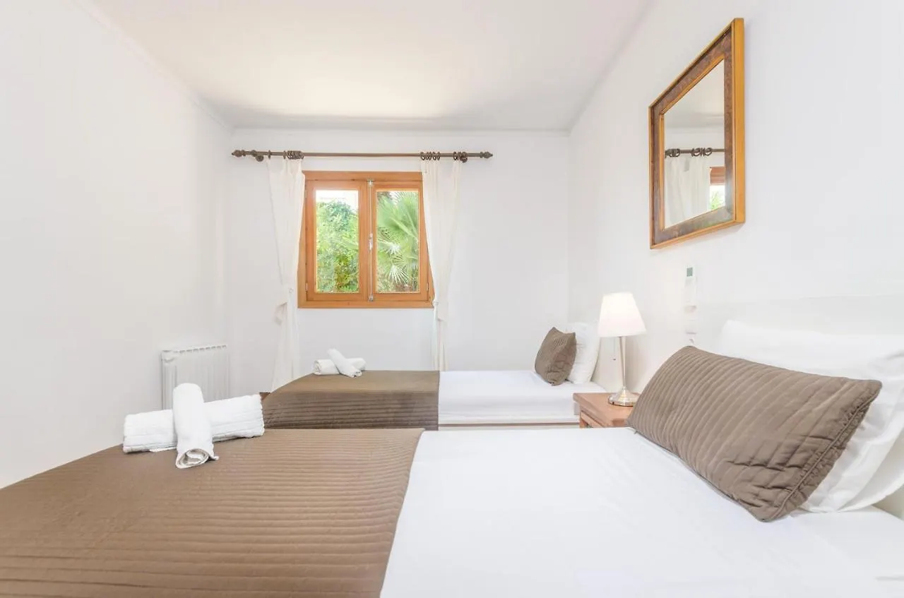 Villa Can Torrens Port de Alcudia  Spain